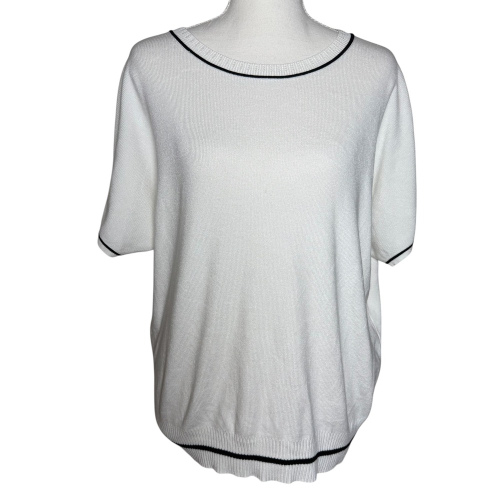 White Knit Short Sleeve Sweater Top Contrast Trim Minimalist Size L No Label